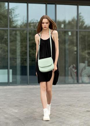 Сумка через плечо кроссбоди в мятном цвете удобная, практичная и вместительная