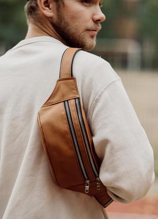 Качественная кожаная сумка через плечо на пояс для мужчин практичных и стильных2 фото