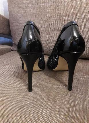 Черные модельные кружевные туфли новые из германии.э3 фото
