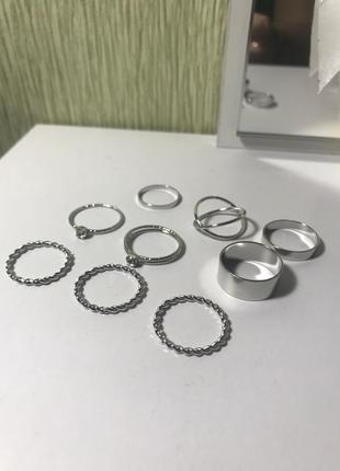 Набор колец кольца колечки под серебро
