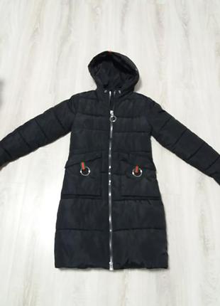 Зимовий пуховик