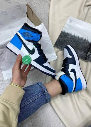 Женские зимние кожаные кроссовки на меху  высокие nike air jordan retro 🆕 зимние джорданы