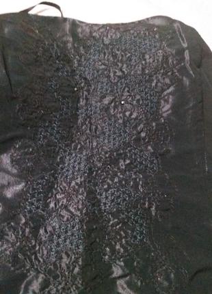 Sisley нарядный черный топ с вышивкой2 фото
