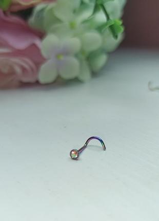 Пірсинг носа нострил равлик камінь хамелеон