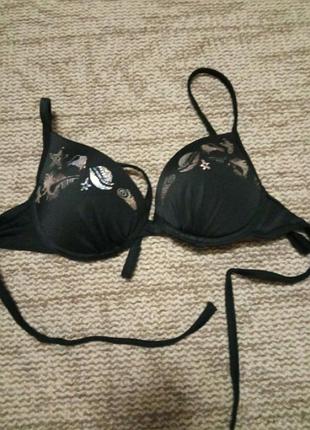 Верх от купальника черный с пушап