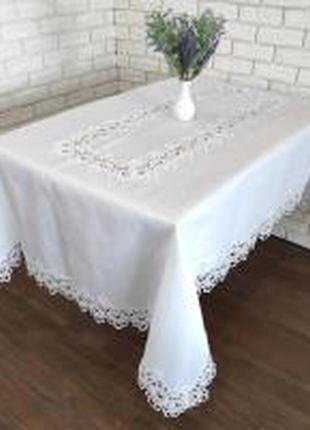 Элегантная красивая скатерть с кружевом, в наличии цвета и размеры