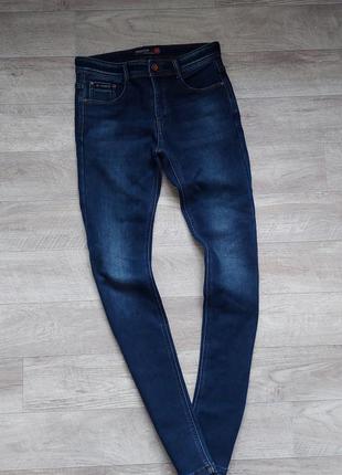 Утепленные джинсы на подростка crossnese,29 размер.