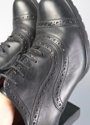 Кожаные ботинки geox на устойчивом каблуке размер 383 фото