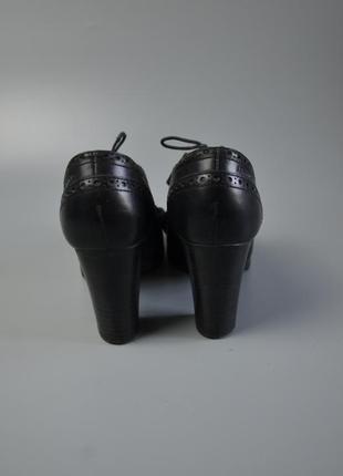 Кожаные ботинки geox на устойчивом каблуке размер 384 фото