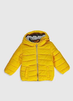 Яркая курточка на мальчика
