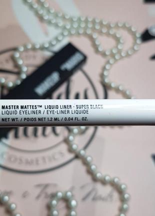 Підводка-фломастер для очей makeup by mario master mattes liquid eyeliner 1.2 мл4 фото