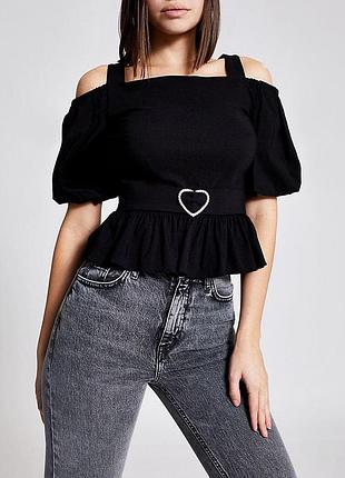 Чорна блуза з відкритими плечима zara