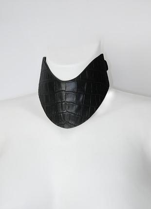 Колье чокер анатомической формы , натуральная кожа крокодил . ручная работа