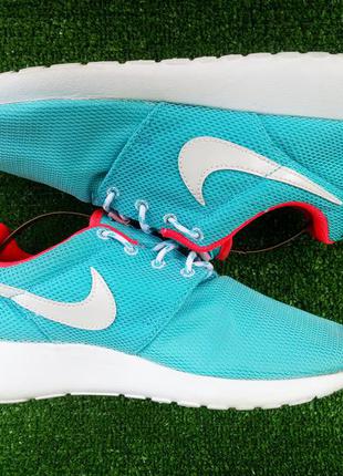 Женские кроссовки nike rosherun gs polarized blue white laser crimson 599729-4023 фото