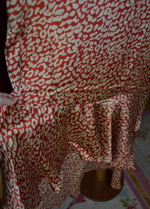 Нежное тонкое сатиновое платье missguided в оригинальный принт!6 фото
