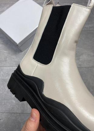Женские зимние ботинки bottega veneta boots white (мех).8 фото