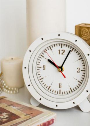 Білий годинник годинник із цифрами круглий годинник циферблат з арабськими цифрами годинник із білим корпусом приліжковий 15 см