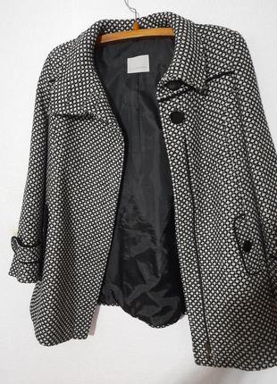 Жіноче пальто viacortesa 48 розміру3 фото