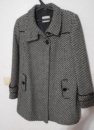 Жіноче пальто viacortesa 48 розміру4 фото