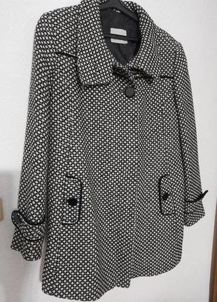 Жіноче пальто viacortesa 48 розміру5 фото