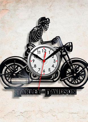 Скелет на моцике байкер часы часы с мотоциклом часы виниловые подарок байкеру скелет...