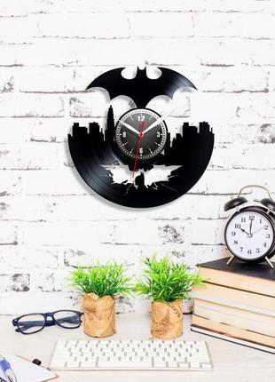 Бетмен часы часы с винила часы супергерой batman часы настенные марвел герой черные часы ночной город 30 см2 фото