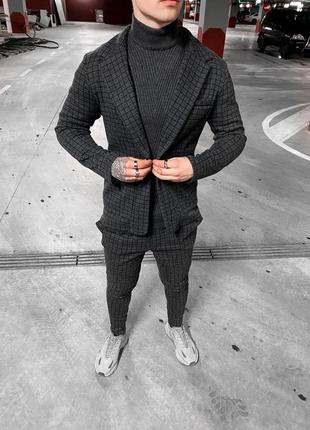 Спортивний костюм