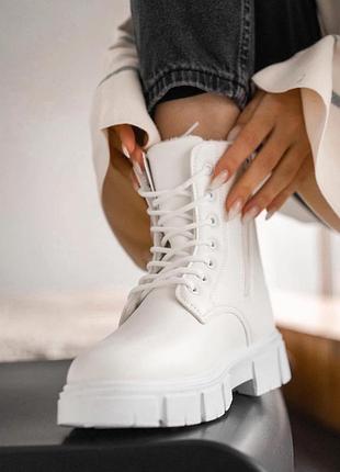 Ботинки белые зима