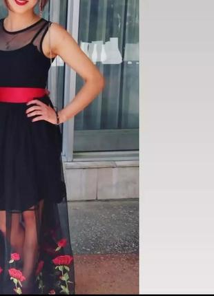 Випускна сукня