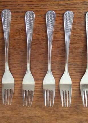 Набор столовых вилок