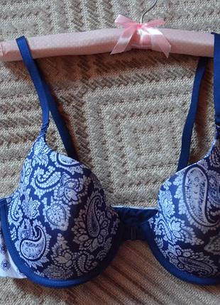 Бюстгальтер с застежкой спереди skin to skin 85с