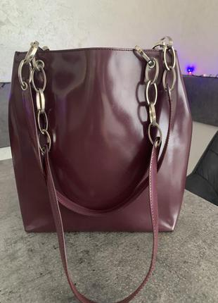 Сумка лак , італія