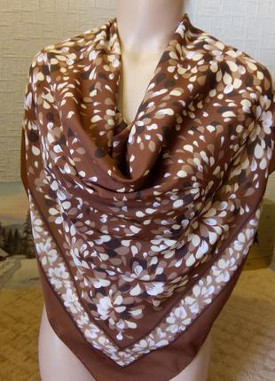 Платок p.florence paris подписной.