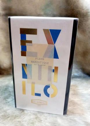 Fleur narcotique ex nihilo