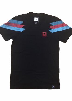 Футболка adidas