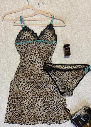 Нежный комплект рубашка и трусики