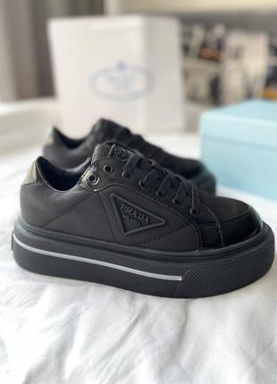 Кроссовки в стиле prada macro re-nylon brushed leather sneakers black8 фото