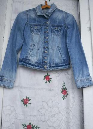 Супер куртка джинс"look"р.8,80%коттон,20%полиэстер.