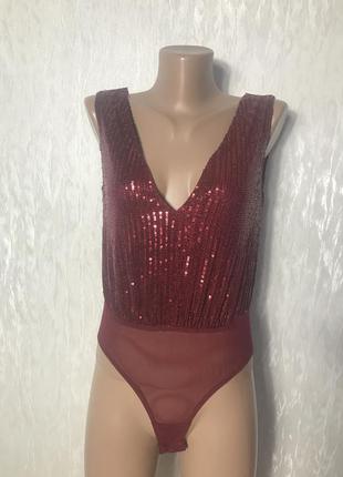 Новый боди в паетках 10 размера бордовый