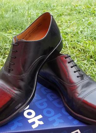 ( 42 / 42.5 р устілка 28 / 28.5 см) шикарні чоловічі туфлі з товстої натуральної шкіри великобританія