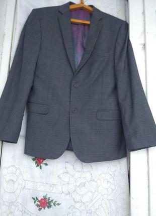 Супер стильный пиджак р.s"ted baker"лондон,70%шерсть,30%полиэстер.