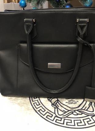 Сумка вместительная