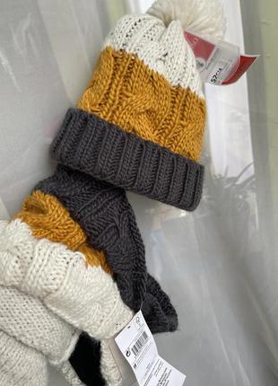 Шапка і шарф