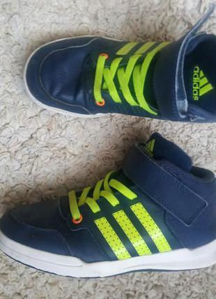 Кросівки, черевики adidas 32р