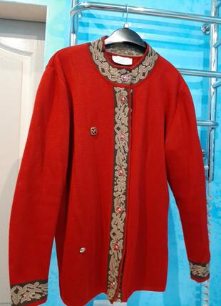 Ошатний італійський піджак