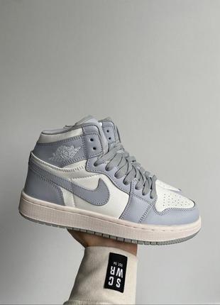 Кроссовки женские найк nike air jordan retro 1