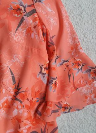 Блуза в цветочный принт с воланами на рукавах9 фото