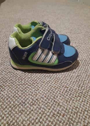 Кроссовки clibee