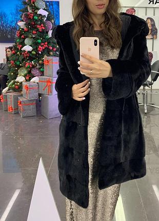 Норкова шуба casiani люксового сегменту