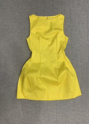 Платье желтое в горошек